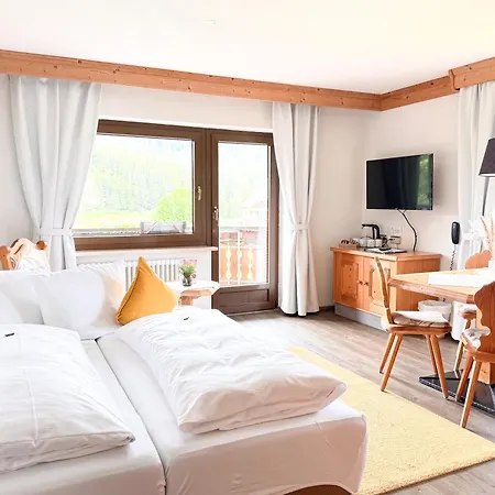 Landgasthof Jostalstüble Titisee-Neustadt Zimmer foto