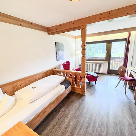Landgasthof Jostalstüble Titisee-Neustadt Zimmer foto