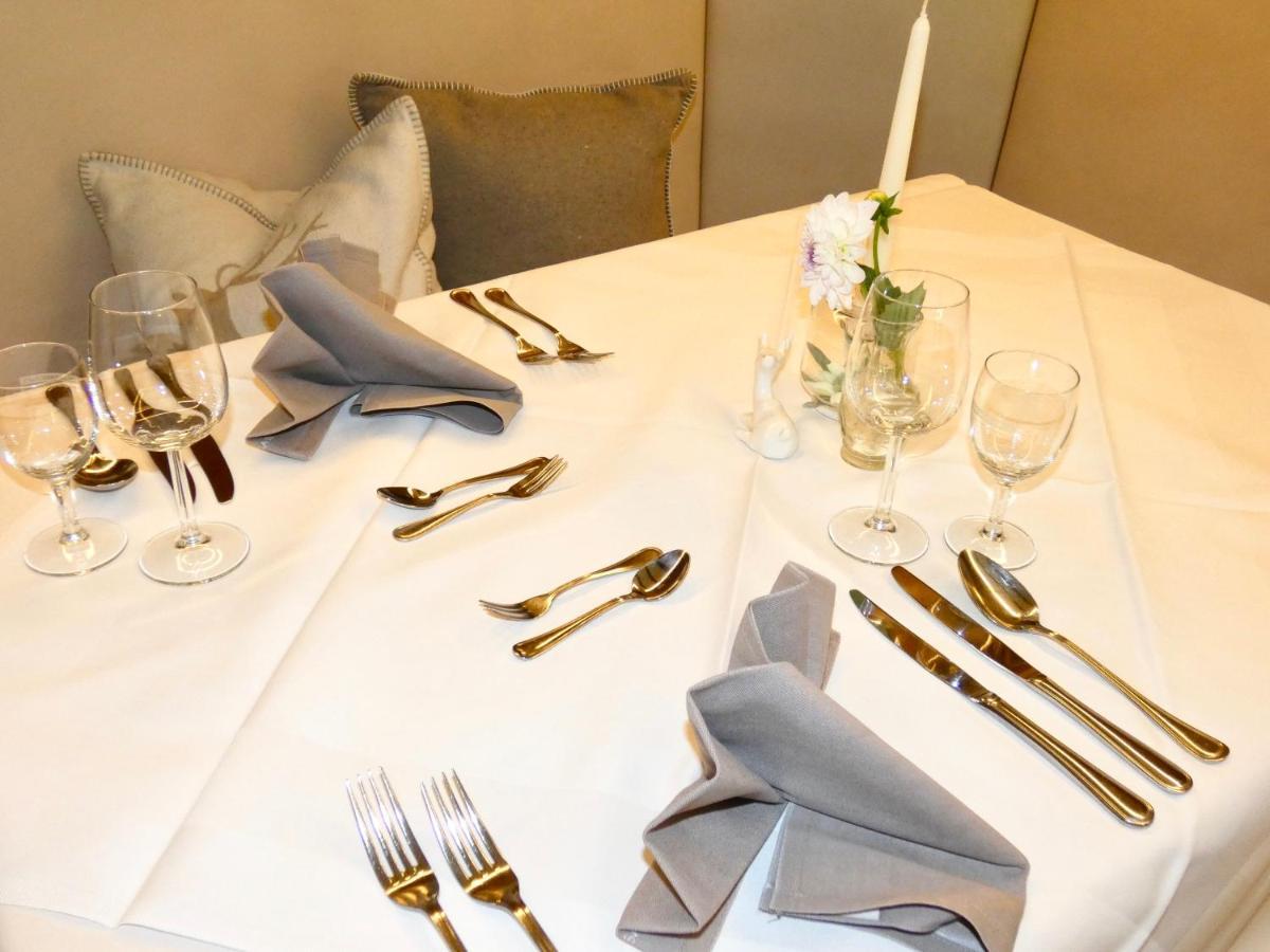 Landgasthof Jostalstueble Hotel Titisee-Neustadt