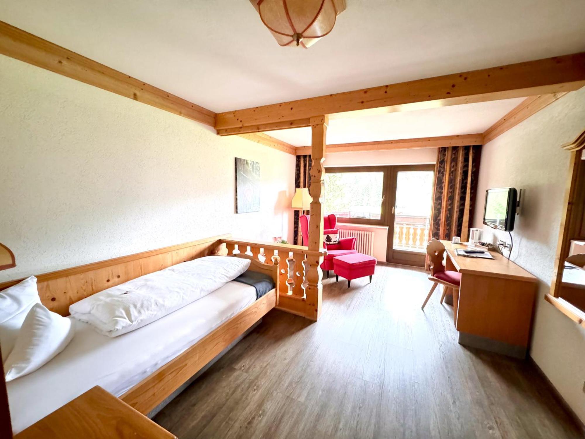 Hotel Landgasthof Jostalstueble 3*