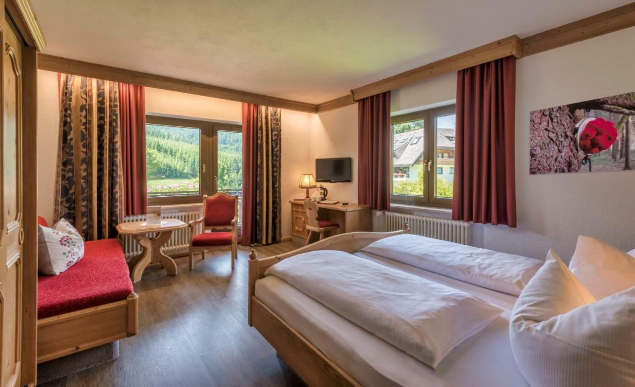Landgasthof Jostalstueble Hotel Titisee-Neustadt